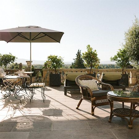 Le Petit Chateau Chateauneuf-de-Gadagne Bagian luar foto