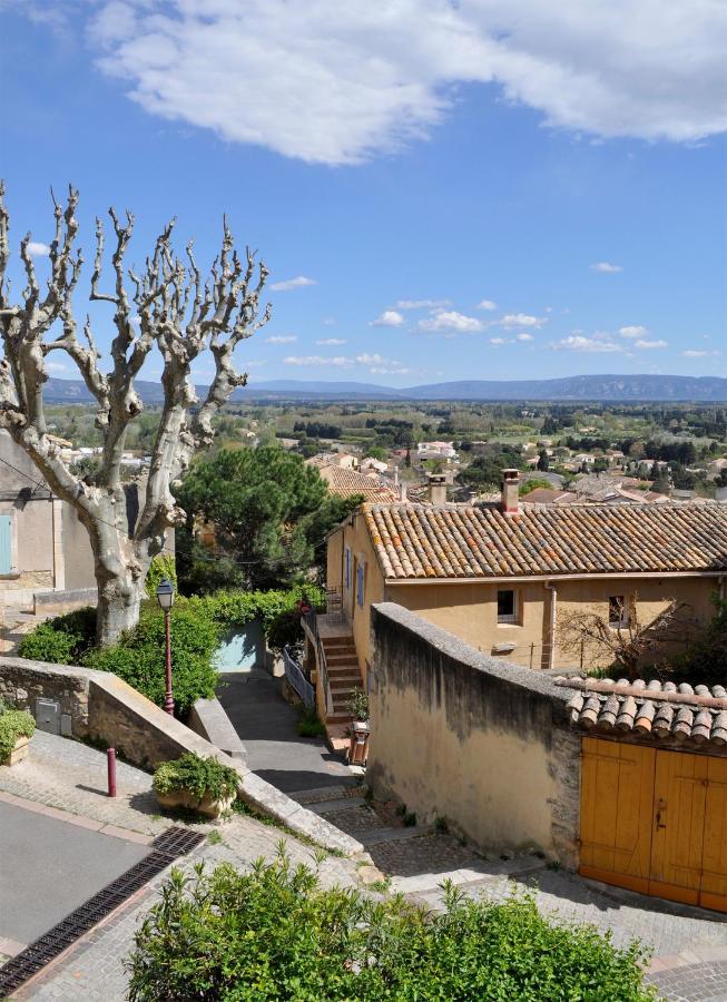 Le Petit Chateau Chateauneuf-de-Gadagne Bagian luar foto